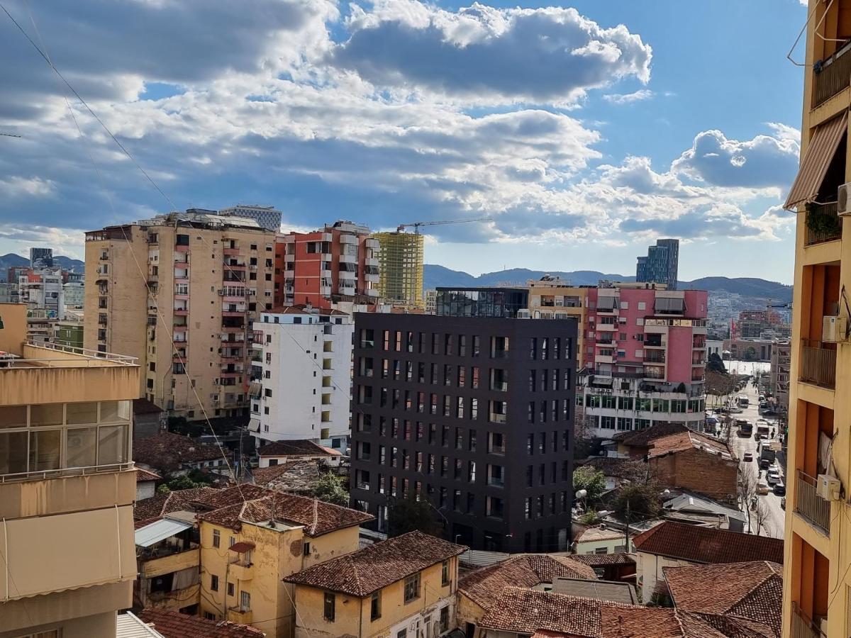 Moonshine Apartament Tirana Eksteriør billede