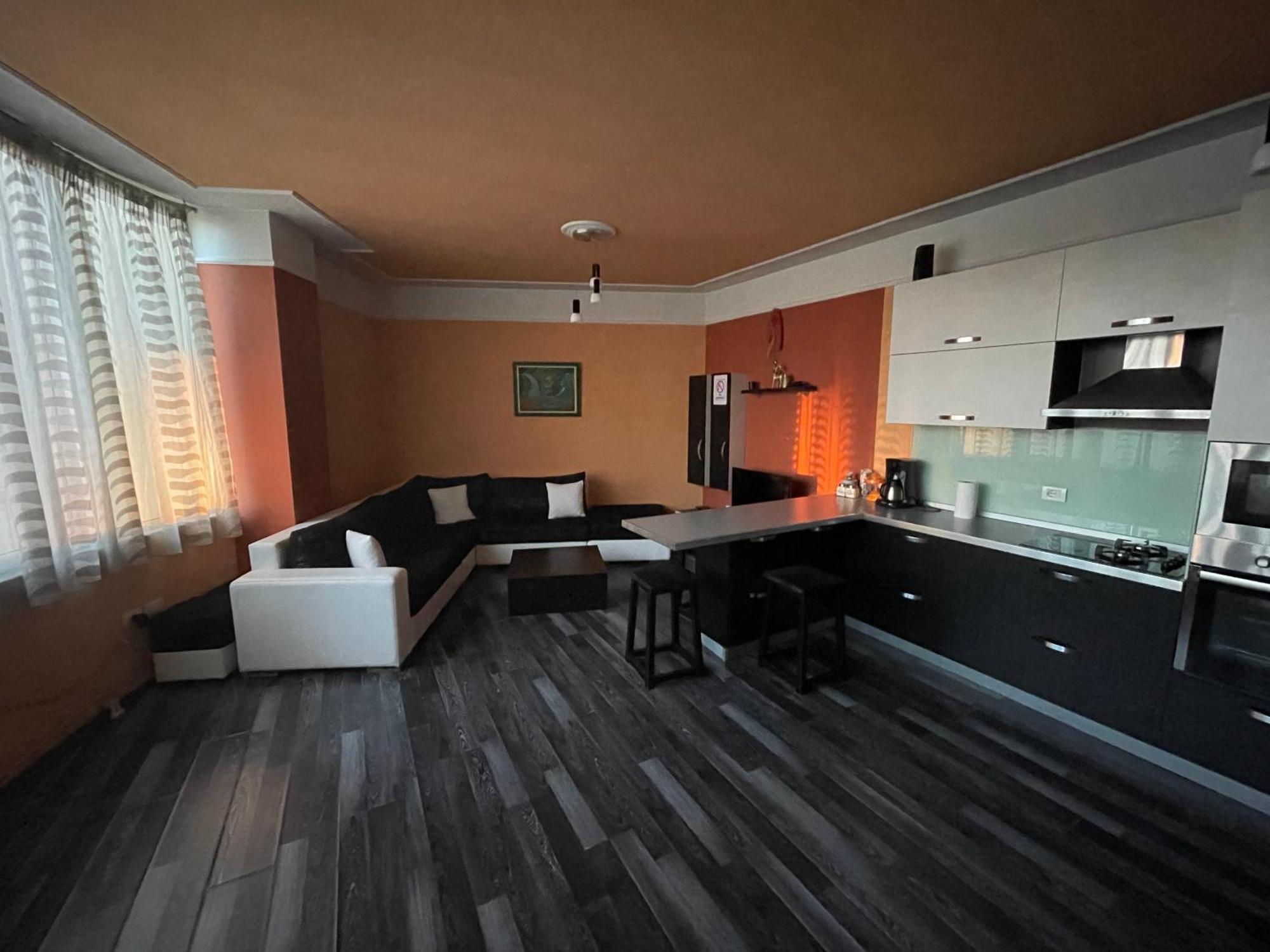 Moonshine Apartament Tirana Eksteriør billede